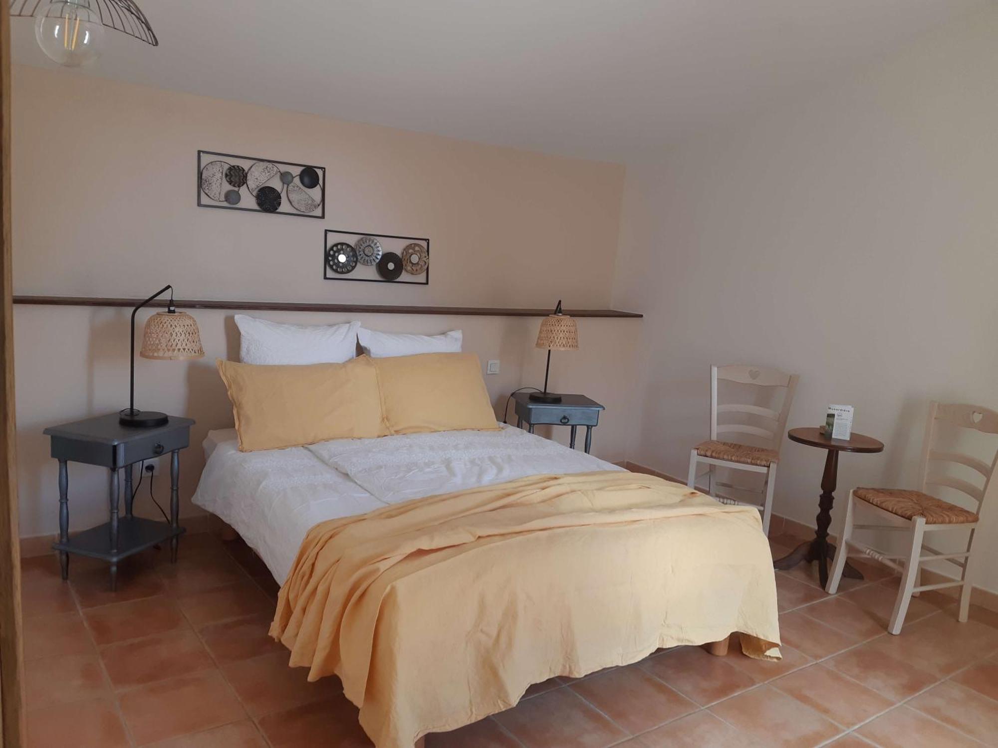 Chambres D'Hotes, B&B La Musardiere Alba-la-Romaine Экстерьер фото